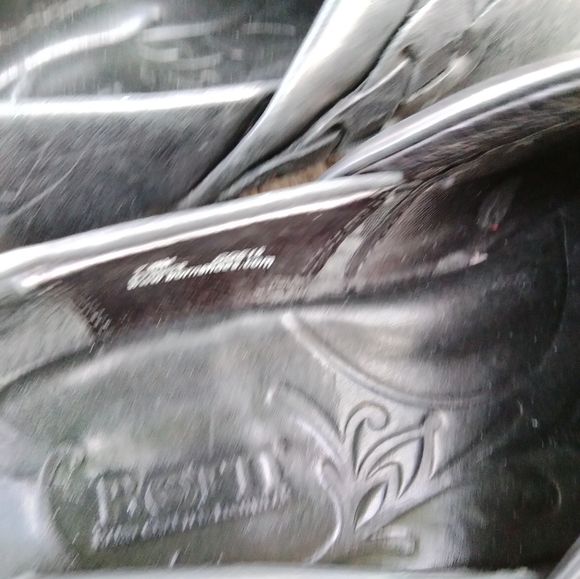 ⬇️ Price Drop! ⬇️ Born Braided Detail Slip On Flats in size 7.5 - Picture 5 of 5